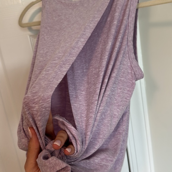 Purple tie back tank - Picture 3 of 3